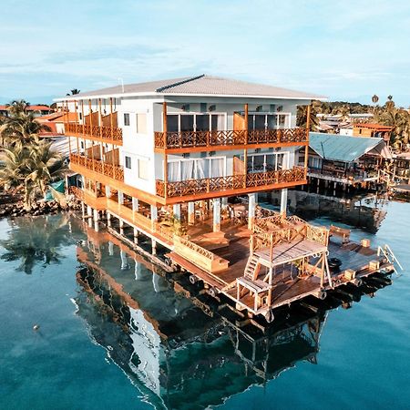 Bambuda Bocas Town エクステリア 写真